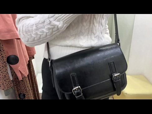 ❤️ Мастурбатсияи оммавии зани ҷавон ФералБерри бо дилдо дар утоқи мувофиқ Суперпорно дар tg.sexvideosex.top